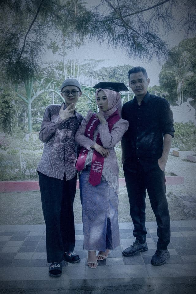 Preview karakter warna Night From Day